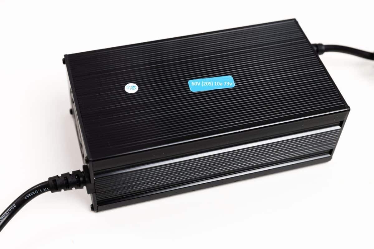 60V 20S 10A